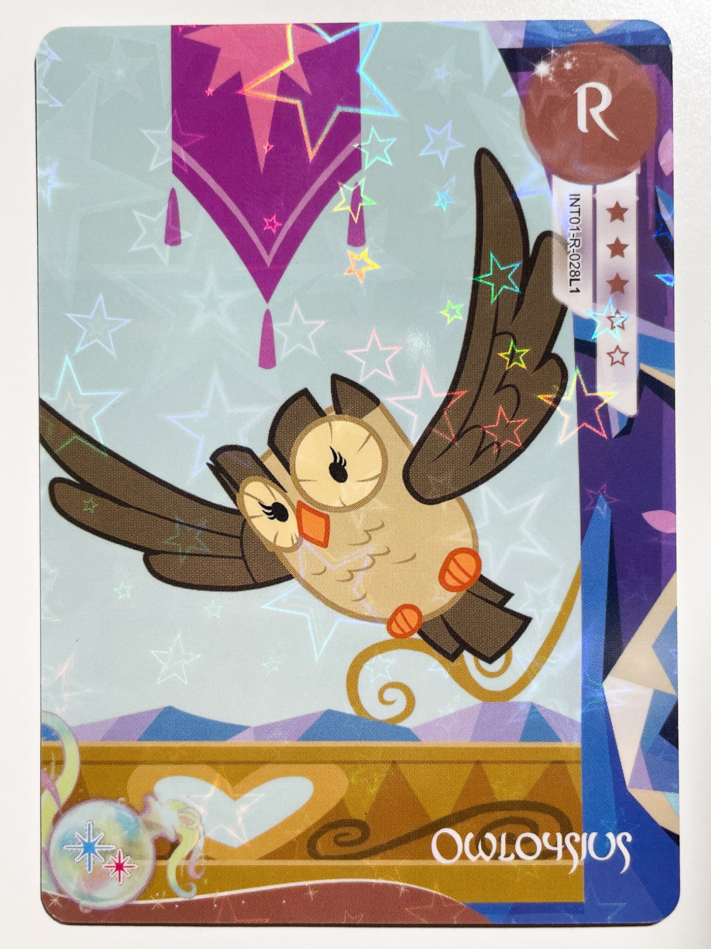 Owlowcious (R) INT01-R-028 L1